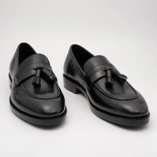 Hand-Welted Black Tassel Loafer