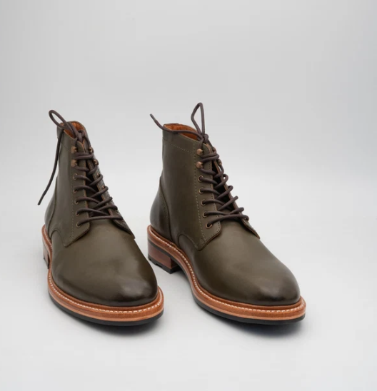 Hand-Welted Full Grain Olive Plain Toe Boot