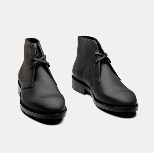 Hand-Welted Black Oiled Leather Chukka Boot